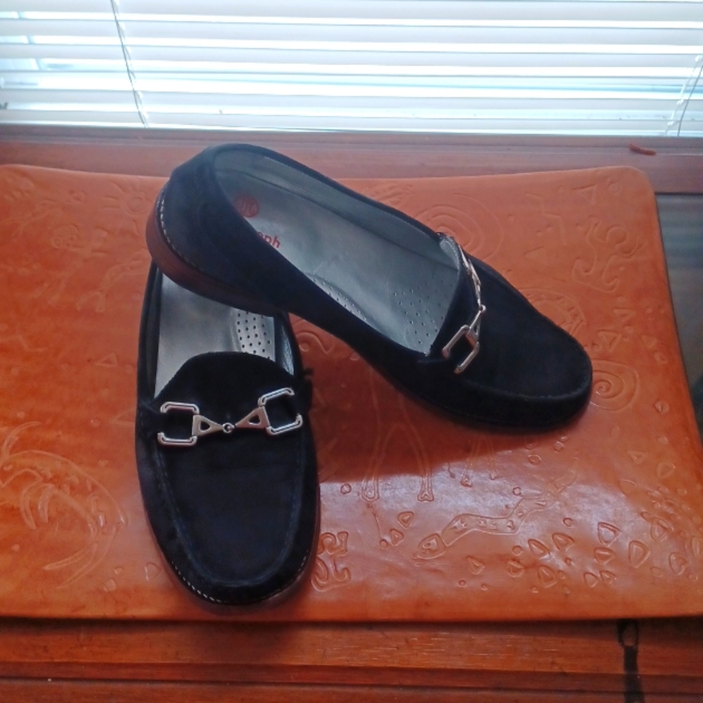 Marc Joseph slip on.Marc Joseph loafers men slip on dress shoes.Handmade Brazil